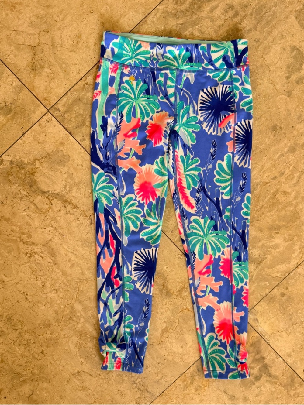 Lilly Pulitzer Girls Luxletic Blue Tropical Floral Leggings - Large